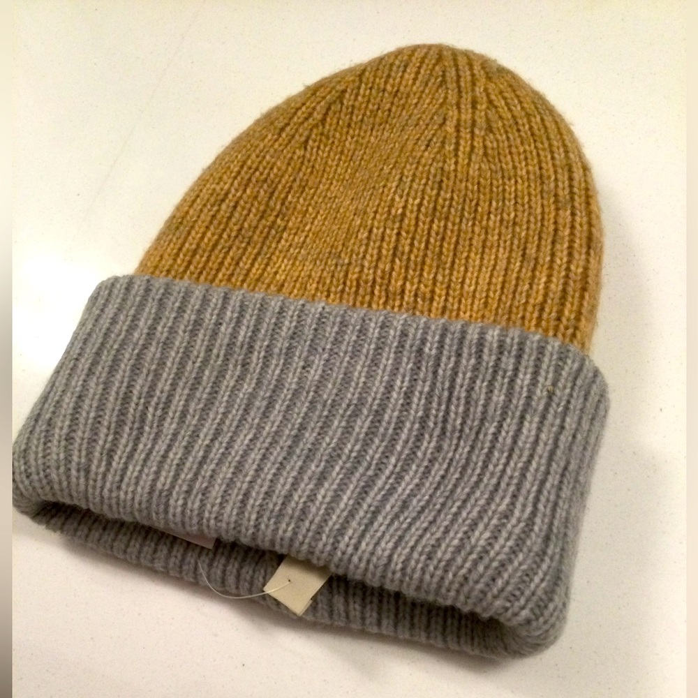 LOFT Color-block Ribbed (Beanies) gray/brown-from Loft store -Seasonal - 2 sided
